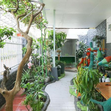 Emy'S Guesthouse Jenggrik Экстерьер фото