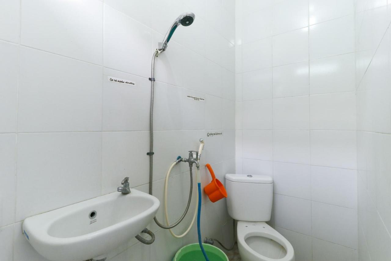 Emy'S Guesthouse Jenggrik Экстерьер фото